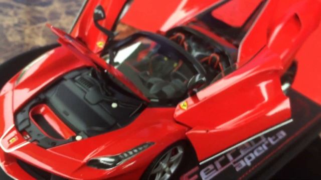 BBR 1/18 FERRARI LAFERRARI APERTA ROSSO CORSA 322 Diecast With Full Open and Closed Version смотреть онлайн