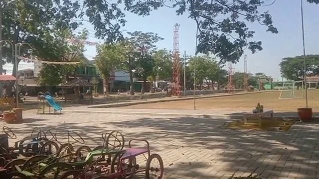 public agent on street - life Desi in java смотреть онлайн