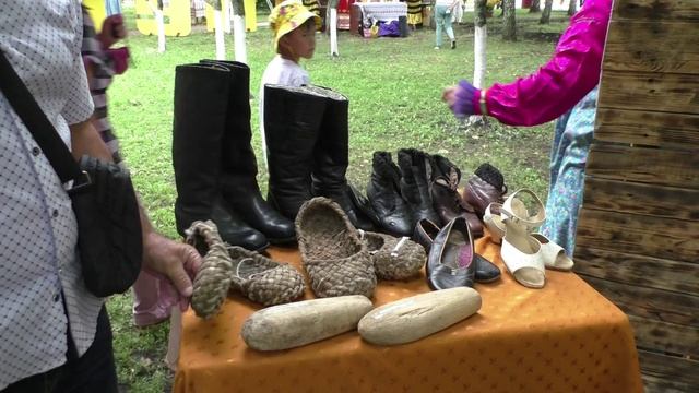 Подворья. День села Красное