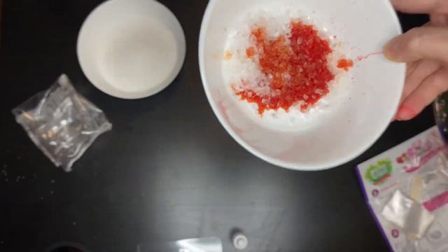 Мастер класс / делаем с детьми бомбочки