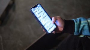 АНТОН Z ЗАПОЛНЯЕТ ПРОФИЛЬ В ПРИЛОЖЕНИИ BRAILLE