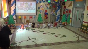 Упражнения с массажными мячами на дикцию.