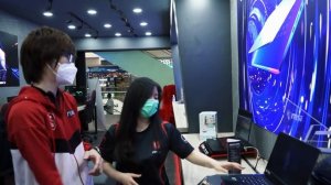 Tour Ke MSI Store by COC Komputer Bareng Yola Valey Dan Richard NXL