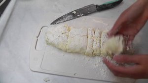 Сырники из мягкого творога держат форму. Рецепт творожных сырников на завтрак. Сырники на сковороде