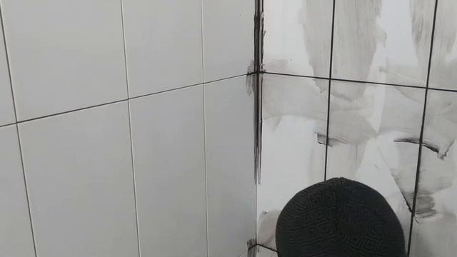 КАК ФУГОВАТЬ ШВЫ ПЛИТКИ. БЫСТРАЯ ЗАТИРКА ШВОВ.