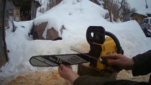 Как точить цепь на бензопиле напильником вручную правильно.