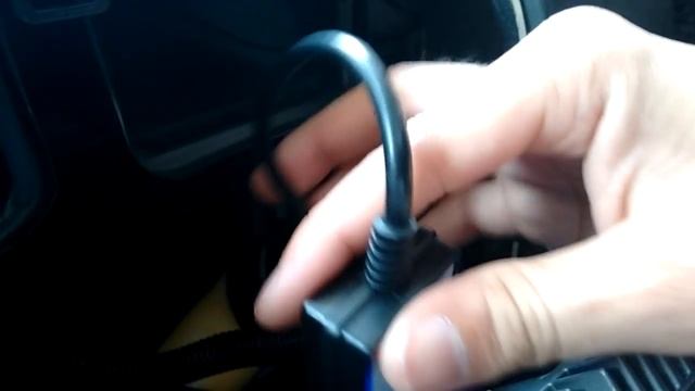 Cabo Auxiliar Aux-IN no som original do CIVIC 2001 até 2007 pela interface CD Changer