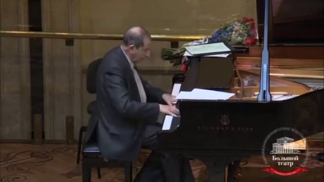 С.Слонимский. 