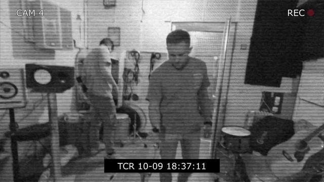 Барабанщик забыл стойку для тарелки... смотреть онлайн