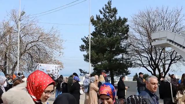 Раздача продуктовых наборов от БФ "НОВА", ДРОО "Жизнь без слез", г.Махачкала, апрель 2022г. смотреть онлайн