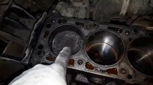 Ремонт мотора Z16SE Часть 3. Чистка, притирка, установка клапанов в ГБЦ, чистка поршней!!!