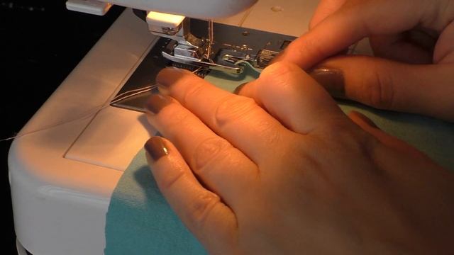 Обзор лапки для подрубки (обработки края ткани). смотреть онлайн