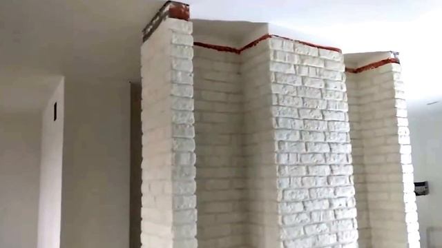 Итог работы по укладке декоративного гипсового кирпича. смотреть онлайн