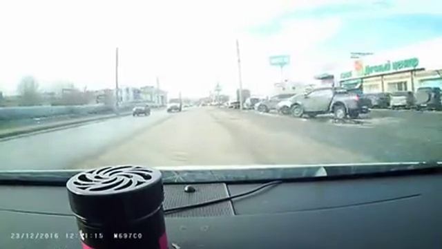 Олень на газели. г.Архангельск по.московский смотреть онлайн