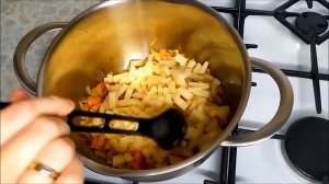 Сливочный суп с зеленым горошком стал одним из любимых!