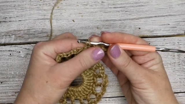 Вязание крючком из джута Стильный домашний декор  Связать смогут даже начинающие. Салфетка.