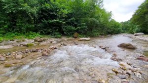 Relaxing flat River Sounds, Water Splashing and White Noise