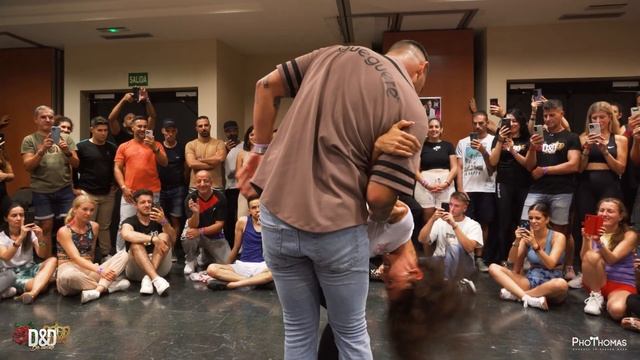 Daniel y Desiree [Envenenao] @ D&D Be Unlike 2023 ?? смотреть онлайн