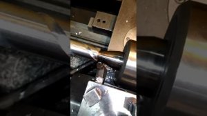 Винтовая канавка 4х заходная.