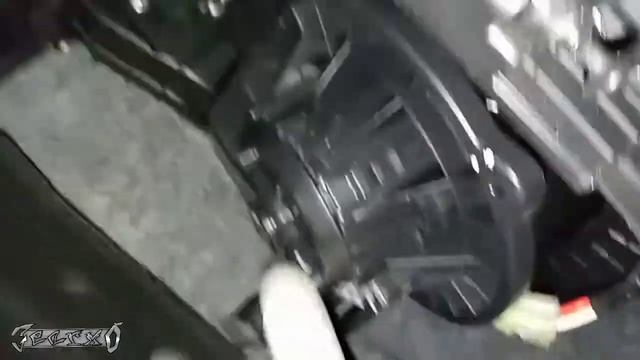 2017 Hyundai ACCENT BLOWER MOTOR / CABIN FILTER REPLACEMENT смотреть онлайн