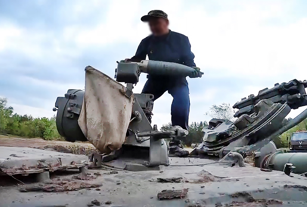 Минобороны представило новых героев спецоперации / События на ТВЦ