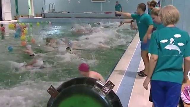 "Спорт равный возможностям" в бассейне Дельфин, Развилка смотреть онлайн