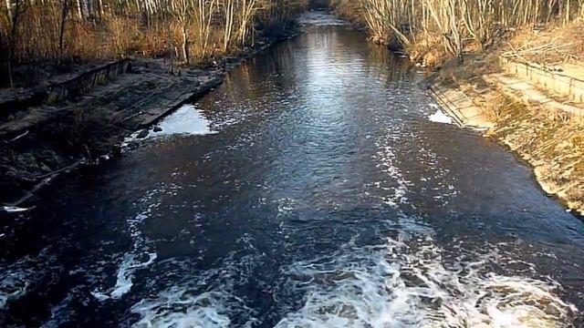 п. Бугры : Плотина смотреть онлайн