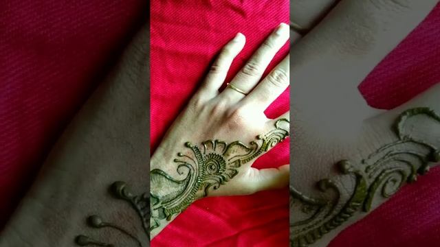 Beautiful mehandi design for back hand #shorts #youtubeshorts ? Mehandi fragrance❤❤❤