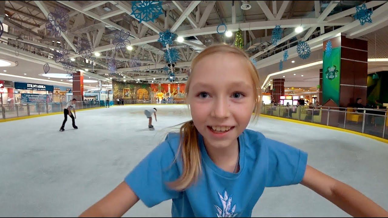 Влог: Ледовый каток в центре Крыма. Провели день всей семьей смотреть онлайн