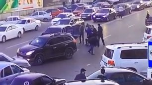 Кортеж министра МВД Дагестана избивает и похищает водителя
