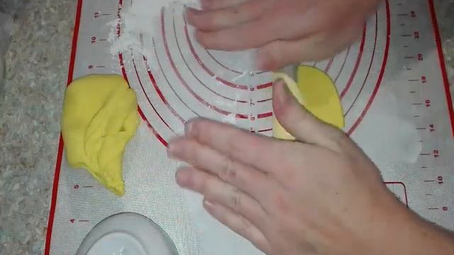 ТОРТ ДЛЯ СТРОИТЕЛЯ, КАСКА ИЗ МАСТИКИ