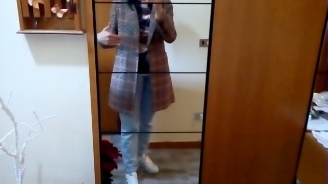 Осенние пальто секонд и не только. Мои осенние образы. Примеряю и привожу в порядок гардероб. смотреть онлайн