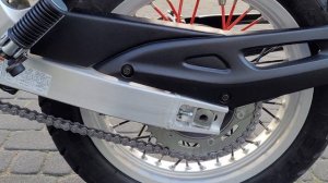 Suzuki XF 650 Freewind