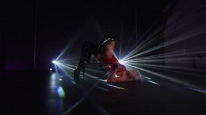 Горячий стрип с Еленой Дружининой