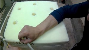 Пуфик своими руками/DIY/капитоне /каретная стяжка