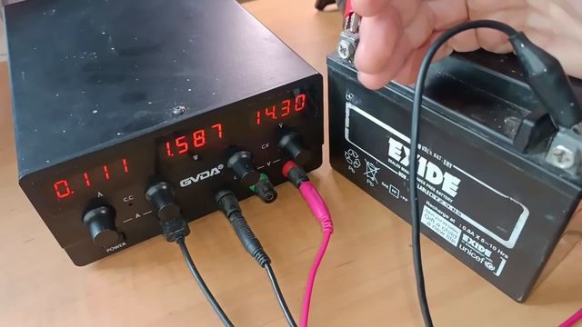 #Аккумулятор AGM. Как его зарядить на 100%. Почему нельзя 16V. Особенности и нюансы заряда. смотреть онлайн