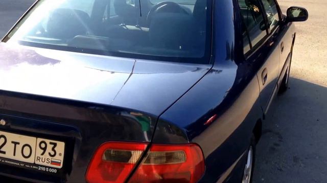 Mitsubishi Carisma 1.6103 hp 2002