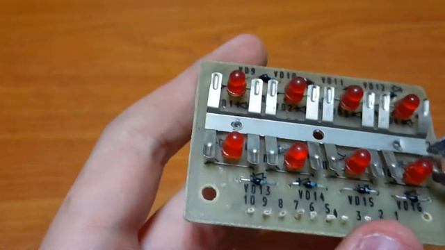 телевизор silelis 32 ТЦ-401Д , полный выход и содержание радиодеталей смотреть онлайн