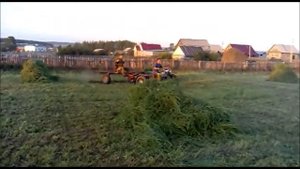 трактор УРАЛ