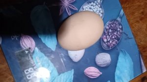 куриное яйцо 85 г.mp4