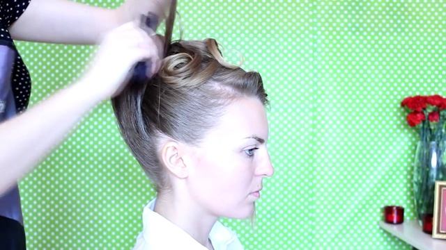 Прическа на выпускной. Свадебная прическа. смотреть онлайн