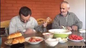 ВОТ ЭТО НАСТОЯЩАЯ ЧЕЧЕНСКАЯ ПЕСНЯ НА БАЛАЛАЙКЕ