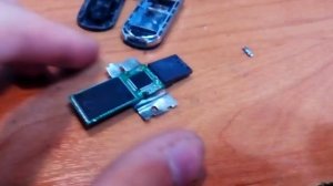 Что делать, если сломалась флешка? / Вскрытие флешки / Flash Crash