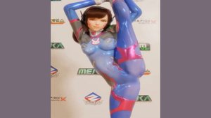D.va shows off a little too much