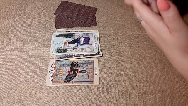 Её чувства к Вам. Что у неё на сердце. Таро для мужчин. смотреть онлайн