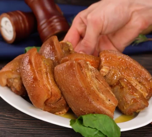 Вот как приготовить самый вкусный бекон