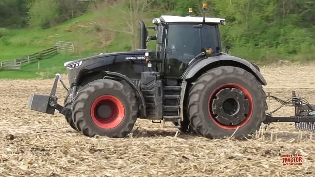 500 hp Stealth Fendt 1050 Tractor & McFarlane Reel Disk смотреть онлайн