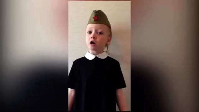 #МыПомнимМыГордимся стихотворение «Баллада о маленьком человеке» – читает Маруся Величко