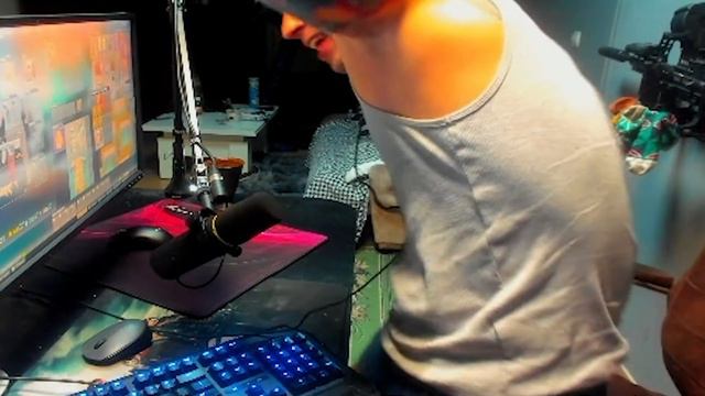 Пьяный мастер 18+ #тарков #eft #tarkov смотреть онлайн