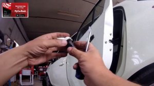 Opel Corsa D (2006-2014) How to replace outside car door handle